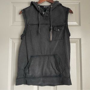 Men’s Sleeveless Hoodie in Black